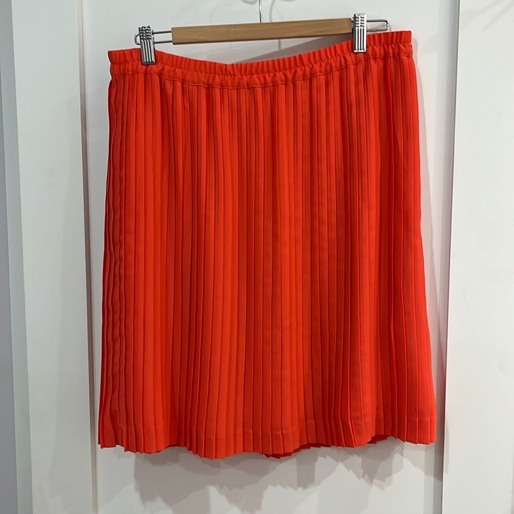 Banana Republic pleated orange midi skirt